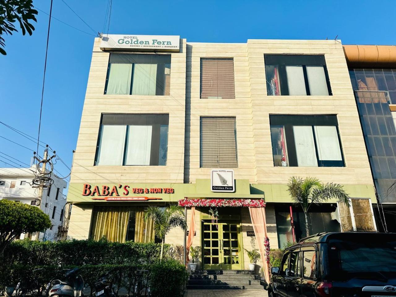 Hotel Golden Fern Patiāla Extérieur photo